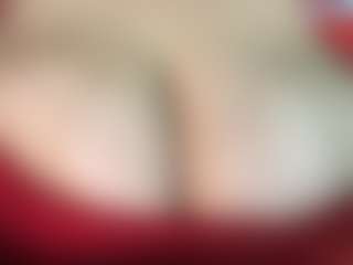 thickfreakylatina's Live Sex Cam Show