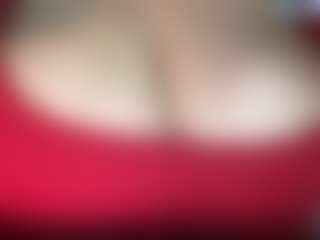thickfreakylatina's Live Sex Cam Show