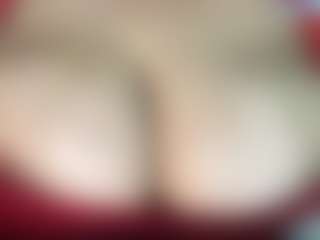 thickfreakylatina's Live Sex Cam Show