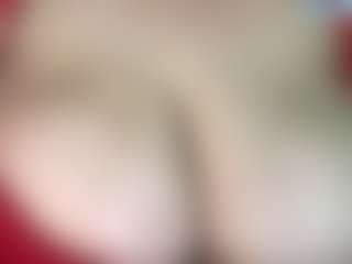 thickfreakylatina's Live Sex Cam Show