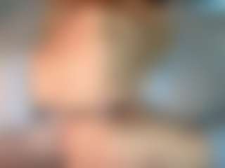thickfreakylatina's Live Sex Cam Show