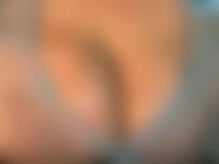 thickfreakylatina's Live Sex Cam Show