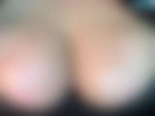 thickfreakylatina's Live Sex Cam Show