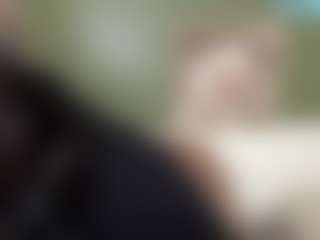 thickfreakylatina's Live Sex Cam Show