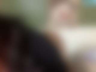 thickfreakylatina's Live Sex Cam Show