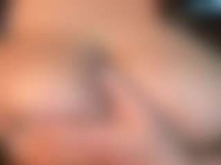 thickfreakylatina's Live Sex Cam Show