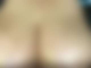 thickfreakylatina's Live Sex Cam Show