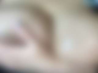 thickfreakylatina's Live Sex Cam Show