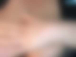 Live cam show with thickfreakylatina - Wet on Dare Cams
