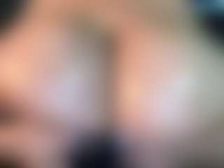 thickfreakylatina's Live Sex Cam Show
