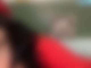 thickfreakylatina's Live Sex Cam Show