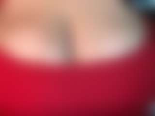 thickfreakylatina's Live Sex Cam Show