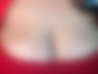 thickfreakylatina's Live Sex Cam Show