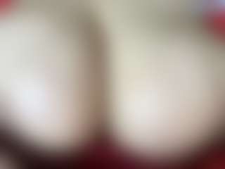 thickfreakylatina's Live Sex Cam Show