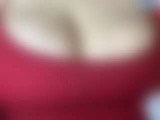 thickfreakylatina's Live Sex Cam Show
