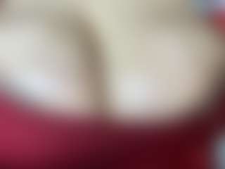 thickfreakylatina's Live Sex Cam Show