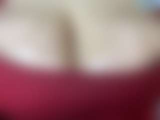thickfreakylatina's Live Sex Cam Show