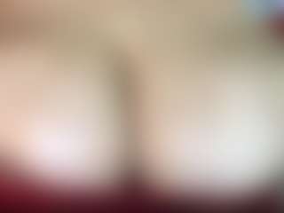 thickfreakylatina's Live Sex Cam Show