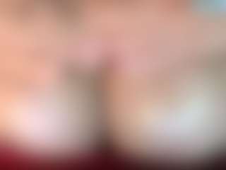 thickfreakylatina's Live Sex Cam Show