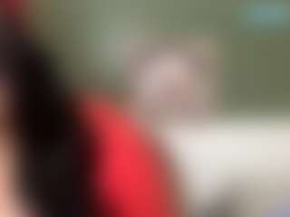 thickfreakylatina's Live Sex Cam Show