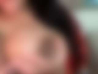 thickfreakylatina's Live Sex Cam Show