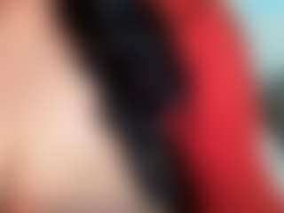 thickfreakylatina's Live Sex Cam Show