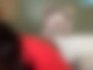 thickfreakylatina's Live Sex Cam Show