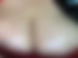 thickfreakylatina's Live Sex Cam Show