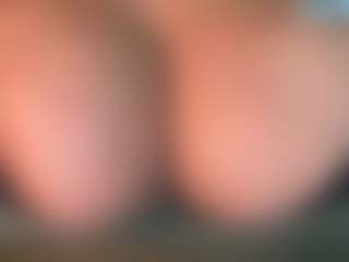 Live cam show with thickfreakylatina - Strip Curvy on Instabang
