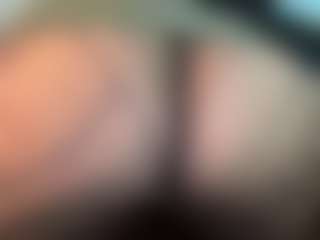 thickfreakylatina's Live Sex Cam Show