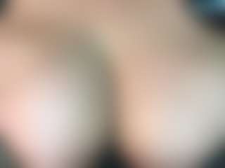 Live cam show with thickfreakylatina - Kinky on Lustler