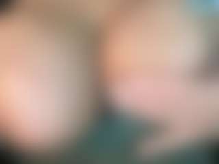 thickfreakylatina's Live Sex Cam Show