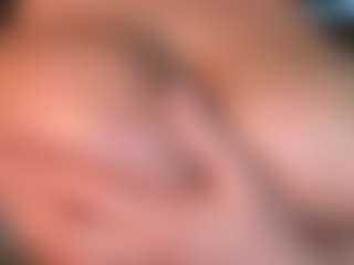thickfreakylatina's Live Sex Cam Show