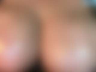 thickfreakylatina's Live Sex Cam Show