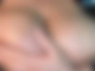 thickfreakylatina's Live Sex Cam Show