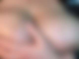 thickfreakylatina's Live Sex Cam Show