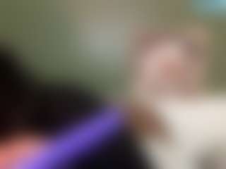 thickfreakylatina's Live Sex Cam Show