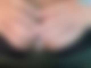 thickfreakylatina's Live Sex Cam Show