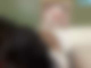 thickfreakylatina's Live Sex Cam Show