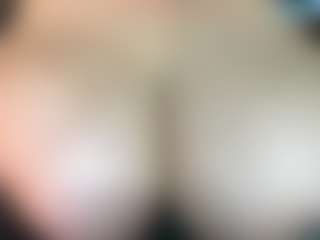 Live cam show with thickfreakylatina - BBW Shaved Pussy on Fit Hotties