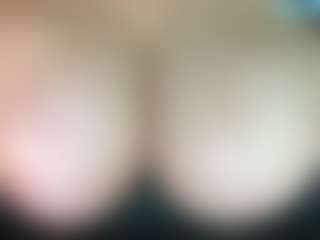 thickfreakylatina's Live Sex Cam Show