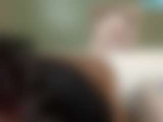 thickfreakylatina's Live Sex Cam Show