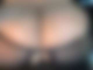 thickfreakylatina's Live Sex Cam Show