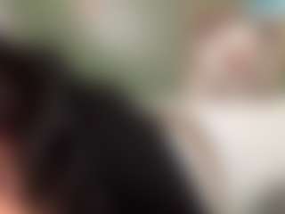 thickfreakylatina's Live Sex Cam Show