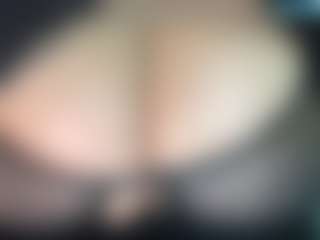 thickfreakylatina's Live Sex Cam Show