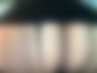 thickfreakylatina's Live Sex Cam Show