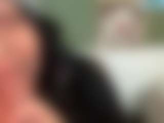thickfreakylatina's Live Sex Cam Show