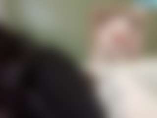thickfreakylatina's Live Sex Cam Show