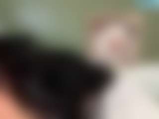 thickfreakylatina's Live Sex Cam Show