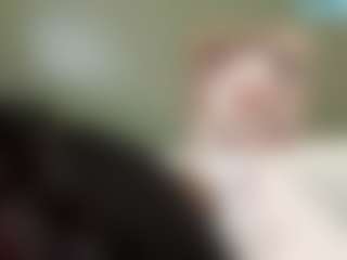 thickfreakylatina's Live Sex Cam Show